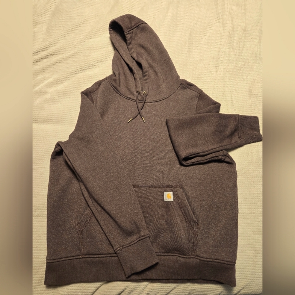 XL womans carhartt hoodie